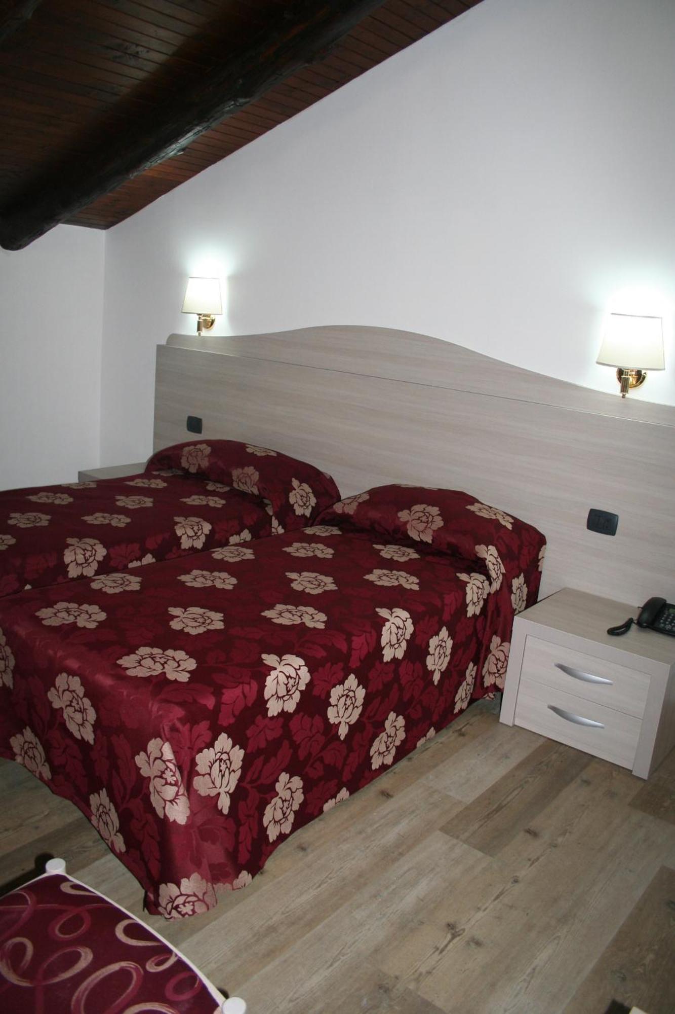 Agriturismo Cascina Del Vai Villa Cairo Montenotte Room photo